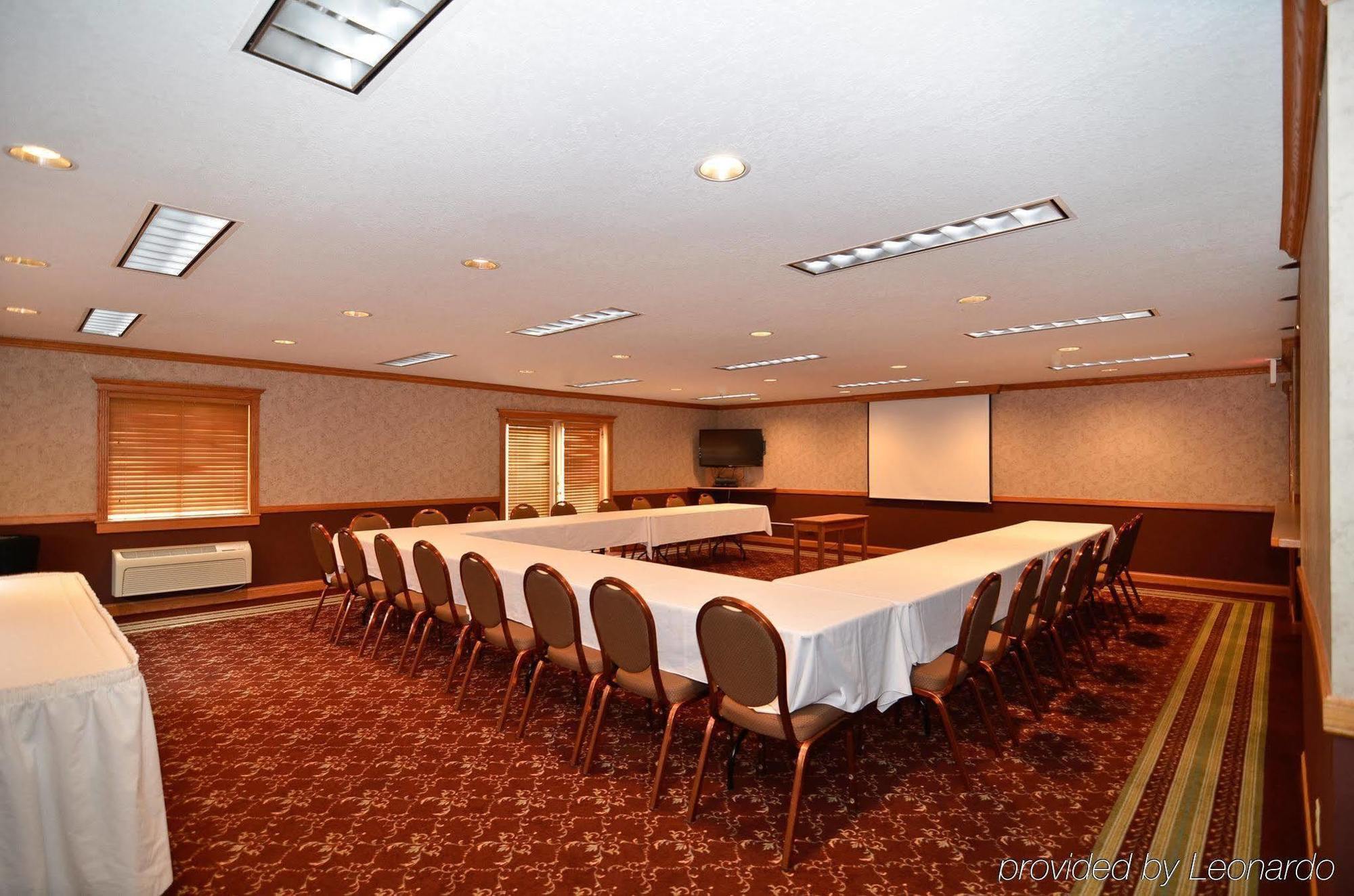 Best Western Plus University Park Inn & Suites Ames Εξωτερικό φωτογραφία