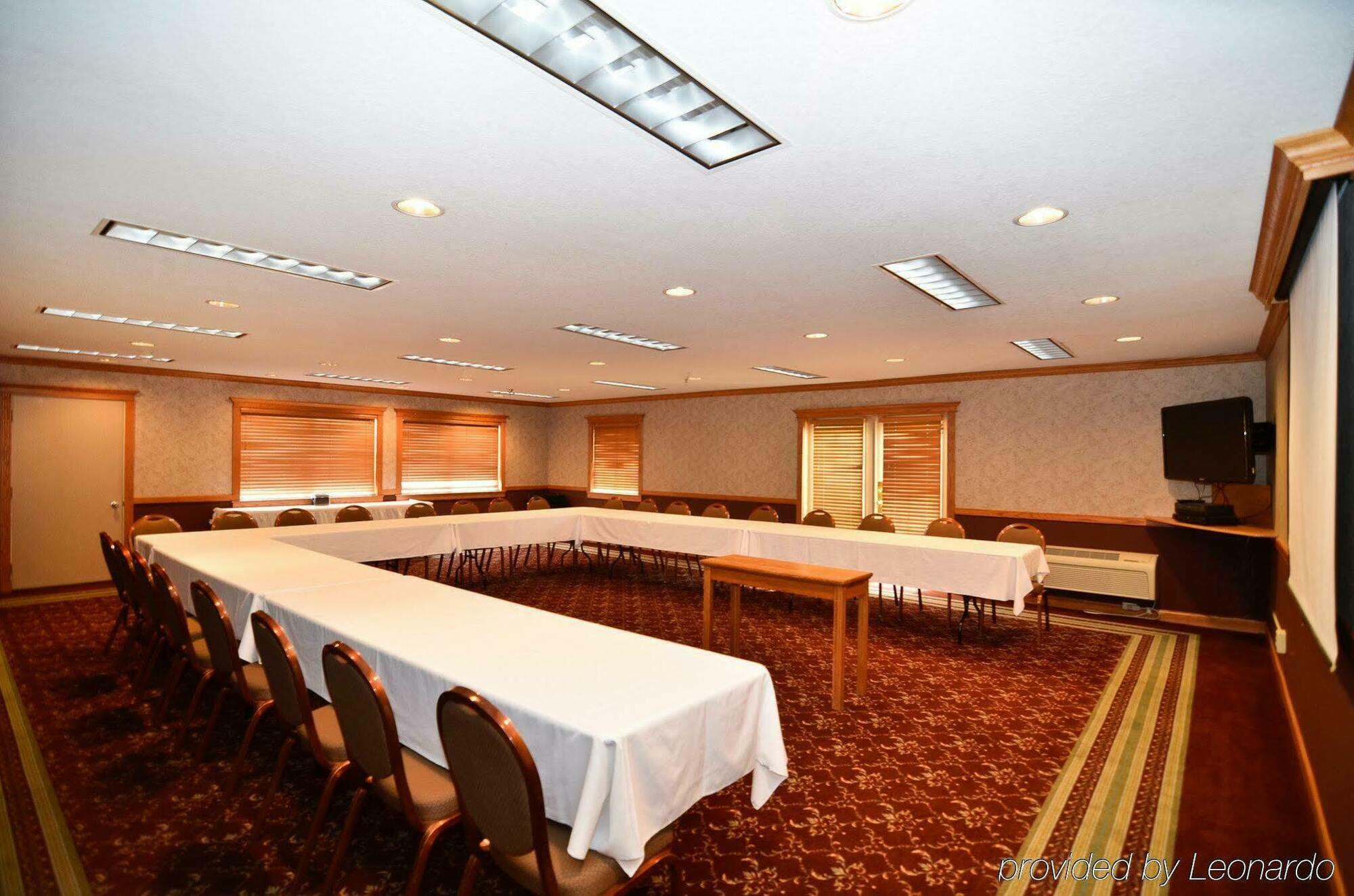 Best Western Plus University Park Inn & Suites Ames Εξωτερικό φωτογραφία