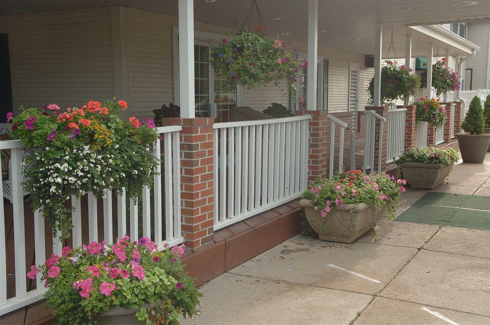 Best Western Plus University Park Inn & Suites Ames Εξωτερικό φωτογραφία